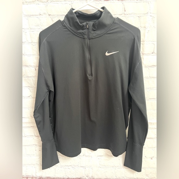 Nike Dri-fit‎ Pullover - Picture 1 of 5